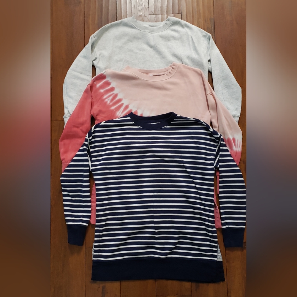 Womens Old Navy Sweatshirt Bundle